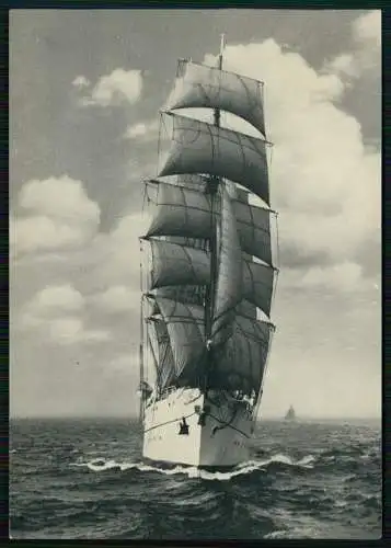 2x AK Segelschulschiff - Gorch Fock - Gebaut bei Blom & Voss, Hamburg