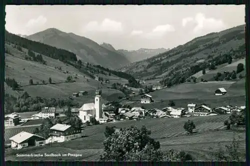 Foto AK Saalbach im Pinzgau - Hinterglemm in Salzburg - Panorama Kirche und Dorf