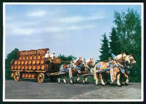 AK Alte Tradition moderne Braustätte Viererzug d. Brauerei Felsenkeller Herford