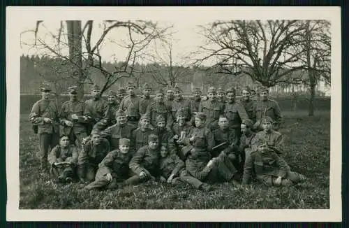 Foto AK Militär Schweiz - Schweizer Armee Gruppe Soldaten um 1940