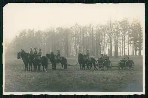Foto AK Reichswehr Soldaten - Sechsspänner Gespann 3. Geschütz - Namen Rückseite