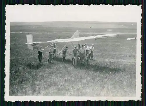 2x Foto - Jungs kurze Hose mit Segelflugzeug - Postilon Bremen Flugzeugbau