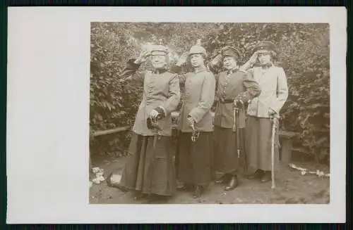 Echt Foto AK 1. WK - 4 Damen Fräulein in Feldgrau - Frauen in Uniform - 1916