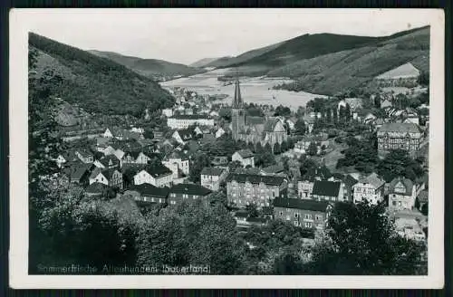 Foto AK - Altenhundem Lennestadt Sauerland - Ort mit Bahnhof Kirche und Häuser