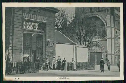 AK Laon - L'Hôtel Dieu - S. B. 2. Komp. Ldst. Btl. Paderborn VII 62 - Feldpost