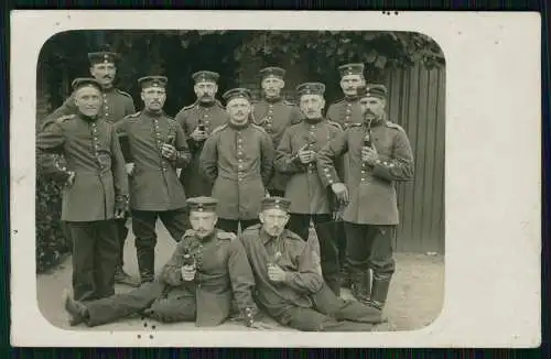 Foto AK 1. WK - Soldaten Schulterklappen 13er Regt. - Köln Bonn 1914 Feldpost