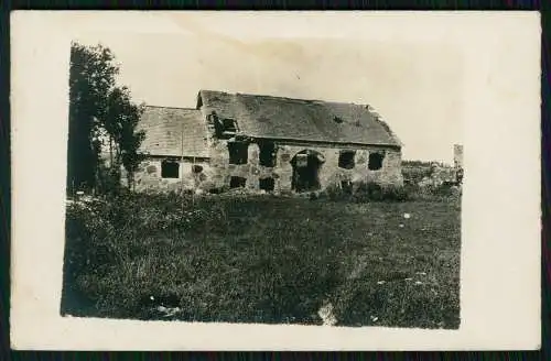 2x Echt Foto AK 1. WK - Kriegszerstörung - Dorf in Frankreich - Unbekannter Ort