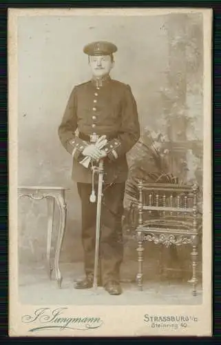 CDV Foto Soldat Säbel - Fotografie J. Jungmann, Strassburg i. Els., Steinring 40