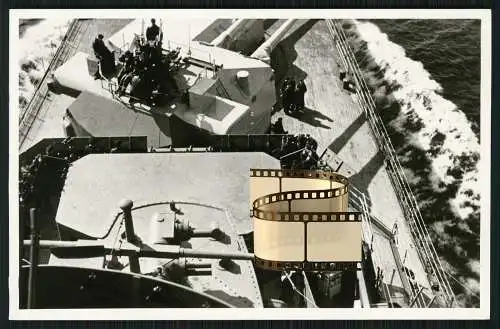 Foto AK - Schwerer Kreuzer Prinz Eugen - Turm und Brücke Luftbild