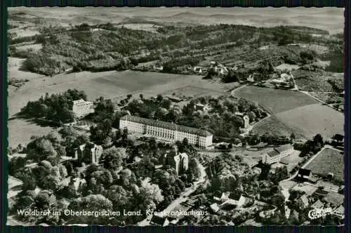 Echt Foto AK - Waldbröl im Oberbergischen Kreis - Kreiskrankenhaus - Luftbild