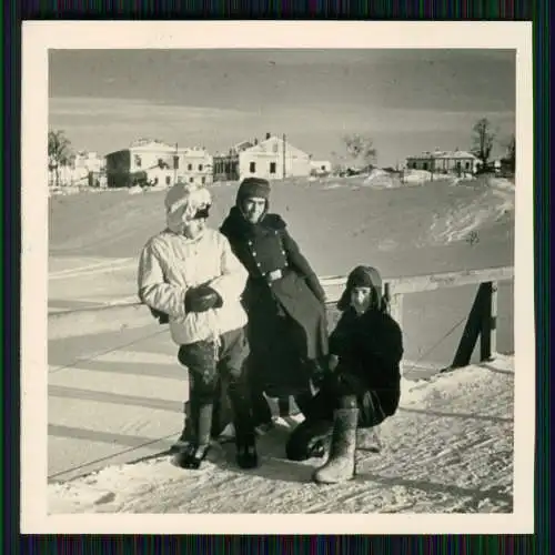 11x  Foto - Soldaten Wehrmacht -Gebäude Zentralrussland Smolensk Pskow Twer 1942