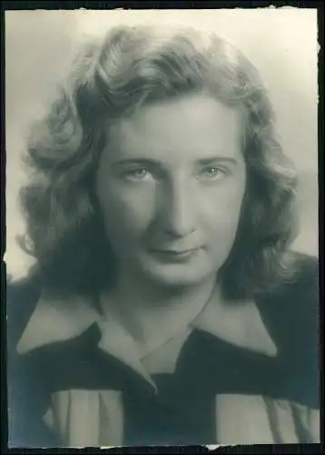 2x Foto 23x17 cm - Portrait junge hübsche Dame - um 1930