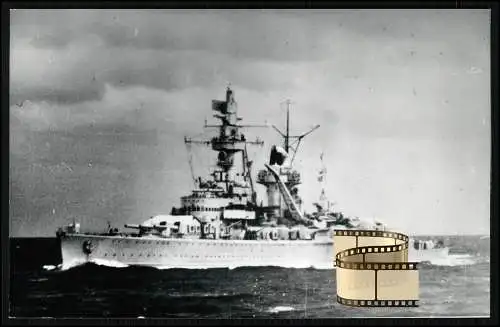 Foto AK - Panzerschiff Kreuzer Deutschland bzw. Lützow -Reichs- und Kriegsmarine