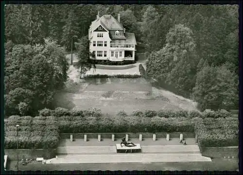 Foto AK - Lüdenscheid in Westfalen - Parkhaus Gartenanlage u. Denkmal auf Sockel