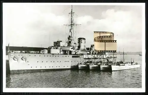 Foto AK - Schnellboot - Tsingtau Begleitschiff der 1.S-Flottille - Kriegsmarine