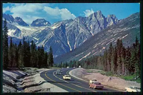 Foto AK - Selkirk Range Kanada Rocky Mountains Autofahrer Rogers Pass Highway