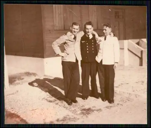 15x Foto kein Original nach 1945 - Marine Soldat - bei Tauch-Übung und andere