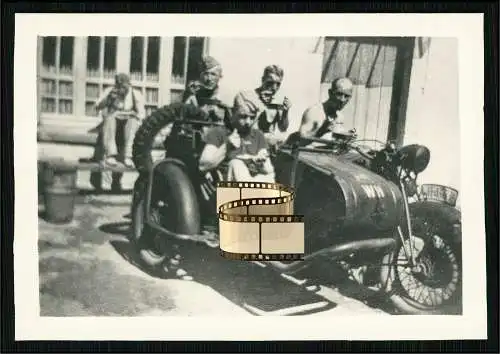 Foto 9x6 cm nach 1945 - Wehrmacht Motorrad Krad Beiwagen