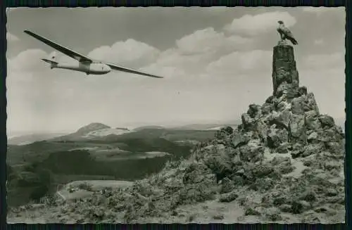 Foto AK - Gersfeld in der Rhön - Wasserkuppe Fliegerdenkmal Segelflugzeug .....