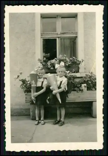 4x Foto - Einschulung Schulanfang Zwillinge - Mädchen Zuckertüte Schulranzen