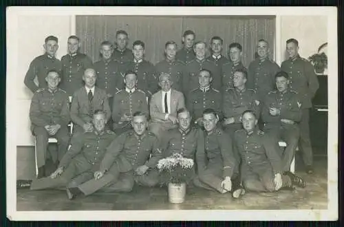 Foto AK Münster Westfalen Soldaten 1932 Schulterklappe Inf. 18 - Info Rückseite