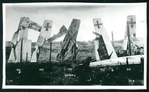 5x Repro Foto Flugzeug Aircraft zerstört Bruch am Boden