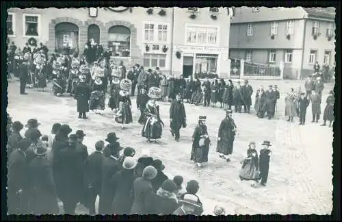 Echt Foto AK 14 x 9 cm - St. Georgen Schwarzwald - Soldaten Tracht Fest im Ort
