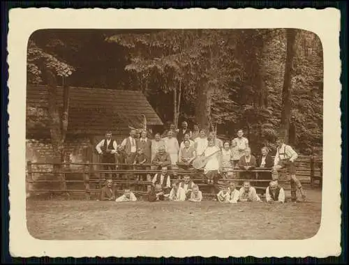 2x Foto Wanderung Brotzeit Hütte bayrische Tracht Dirndl Gitarre Lederhosen 1925