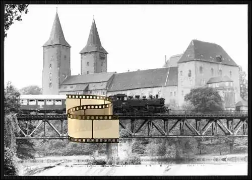 Foto 15x10cm - Schloss Rochlitz Sachsen - Dampflokomotive Brücke im Vordergrund
