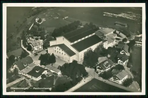 2x Foto AK - Oberammergau in Oberbayern - Luftbild Blick auf das Passionstheater