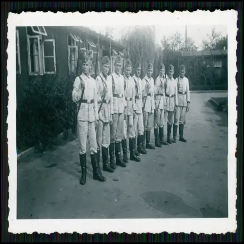 12x Foto - RAD Soldaten im Arbeitseinsatz und andere Tätigkeiten