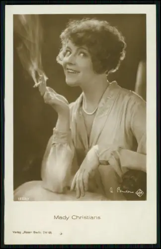 2x Foto AK Mady Christians 1900–1951 österreichisch-amerikanische Schauspielerin