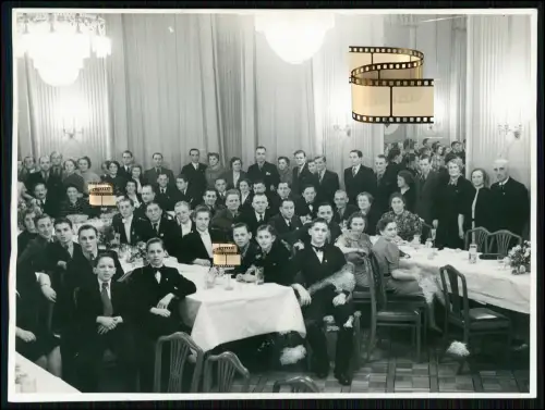 Foto 17x13  Wuppertal Elberfeld Abschlussball Tanzschule festlich gekleidet 1939