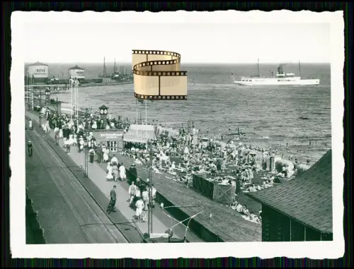 Foto - Wilhelmshaven Südstrand 1938 - Fährschiff Strandpromenade viele Besucher