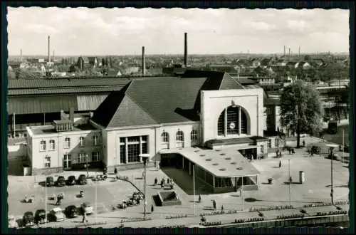 Echt Foto AK - Mönchengladbach Hauptbahnhof - Luftbild Vorplatz Autos Industrie