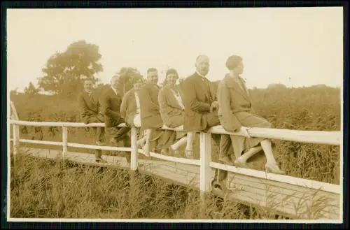 7x Foto - unsere nach Reise nach Sylt 1930 –Damen  feine Hüte Seeluft und andere
