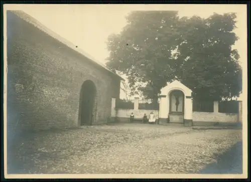 2x Foto 18x13cm - Jülich Kirchberg - Blick auf Denkmal am Schrickenhof u.a.