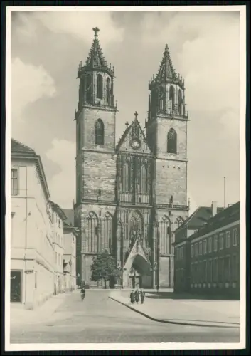Foto 18x12cm - Blick auf Magdeburg Dom St. Mauritius und Katharina u. Passanten
