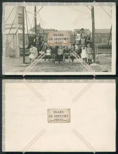 Foto AK kleine Mädchen Gruppe um 1933 mit Erzieher Nordseeinsel 
