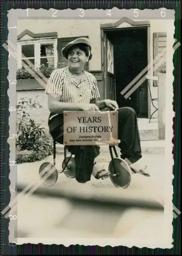 Foto 11x Kinder mit Spielzeug Dreirad auch mit Tiere und Pferd 1930-40