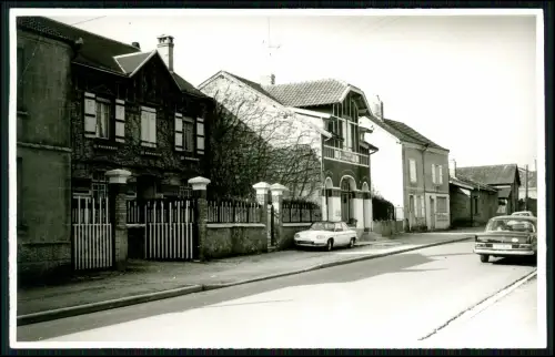 2x Foto 17x11cm - Belgien Frankreich Staße mit - Panhard 24 u. Mercedes PKW Auto