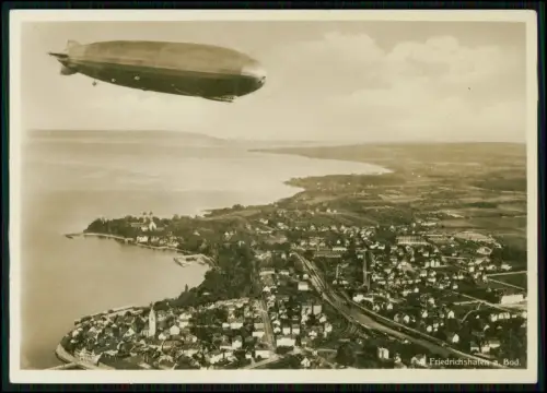 Foto AK - Zeppelin LZ 127 Graf Zeppelin - über Friedrichshafen am Bodensee