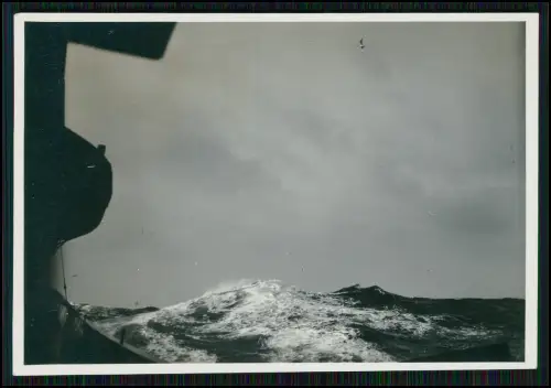 5x Foto Swiftway Cardiff großes Schiff Tanker o.ä.