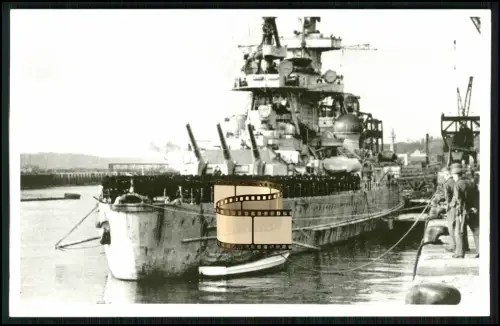 Foto AK - Schlachtschiff Scharnhorst - in Brest Finistère Kriegsmarine - 1939-43