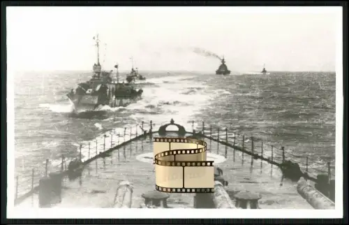 Foto AK Schlachtschiff Scharnhorst Kanaldurchbruch Cerberus 1942 Brest Finistère