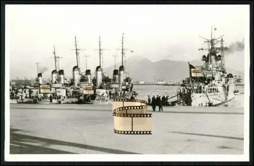 Foto AK - Torpedoboote und Panzerschiff Deutschland - Reichsmarine Kriegsmarine