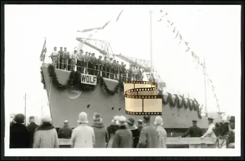 Foto AK - Wolf Torpedoboot - Stapellauf 1927 in Wilhelmshaven - Reichsmarine