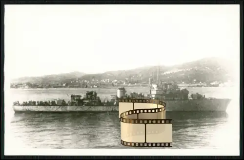 Foto AK - Schnelle Geleitboot SG 15 - ex Aviso II Minensuchboot Rageot d. l. T.