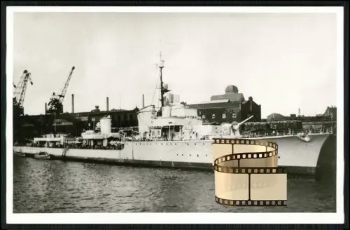 Foto AK - Z 27 - Zerstörer der deutschen Kriegsmarine - 1941 in Dienst gestellt
