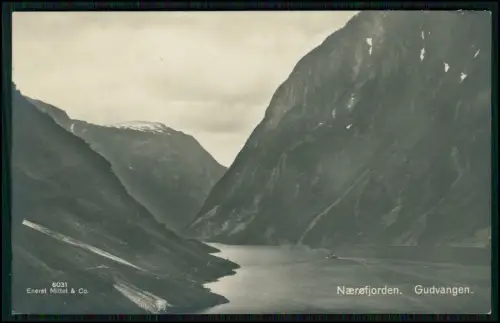 Foto AK - Nærøyfjord in Norwegen - im Bereich von Gudvangen - 1926 gelaufen